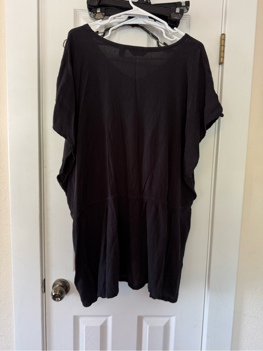 Lands’ End Black Gauze Tunic Top 2X V-Neck Crinkle Texture Drawstring Waist - Picture 4 of 5